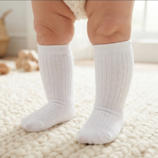 BW-61-2243W: Baby 3/4 Length Socks - White