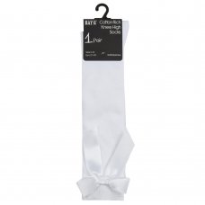 43B706: Girls 1 Pair Knee High Socks With Bow-White (Assorted Sizes)