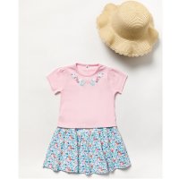 B04607: Girls  Printed T-Shirt, Floral Skirt & Straw Hat 2-7 Years)