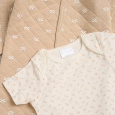 G12265NB: Baby Beige Quilted 5 Piece Mesh Bag Gift Set Including Foldable Changing Mat (NB-6 Months)