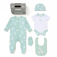 D06877: Baby Unisex Little Dreamer 6 Piece Mesh Bag Gift Set (NB-6 Months)