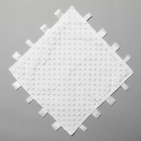 T20730: White Bubble Taggie Comforter