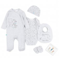 V21687: Baby Unisex We're Going On A Bear Hunt 6 Piece Mesh Bag Gift Set With Book (NB-6 Months)