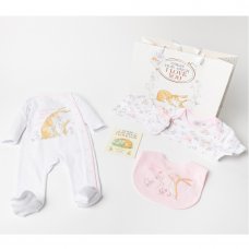 W22863: Baby Girls Guess How Much I Love You 7 Piece Mesh Bag Gift Set With Book (NB-6 Months)