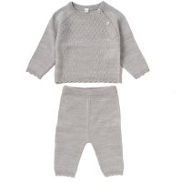 W23383: Baby Unisex Knitted 2 Piece Outfit (0-9 Months)