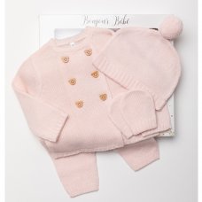 W24195 Baby Girls Knitted 4 Piece Outfit In A Gift Box (NB-6 Months)