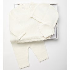W24224C: Baby Girls Knitted 4 Piece Outfit In A  Luxury Gift Box- Cream (NB-6 Months, Boxes slight marks/ damage)