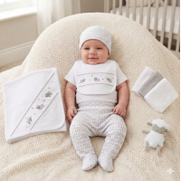 F10352: Baby Unisex Sheep 10 Piece Mesh Bag Gift Set (NB-6 Months)