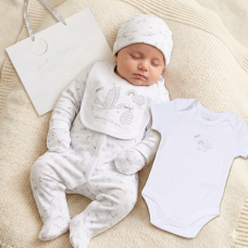 G12582NB: Baby Unisex "Welcome Little One" 6 Piece Mesh Bag Gift Set (NB-6 Months)